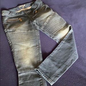 5 for $25 item Cat & Jack stylish rouched detail jegging jeans